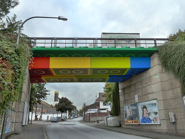 How Can a Bridge Carry a Whole Train?